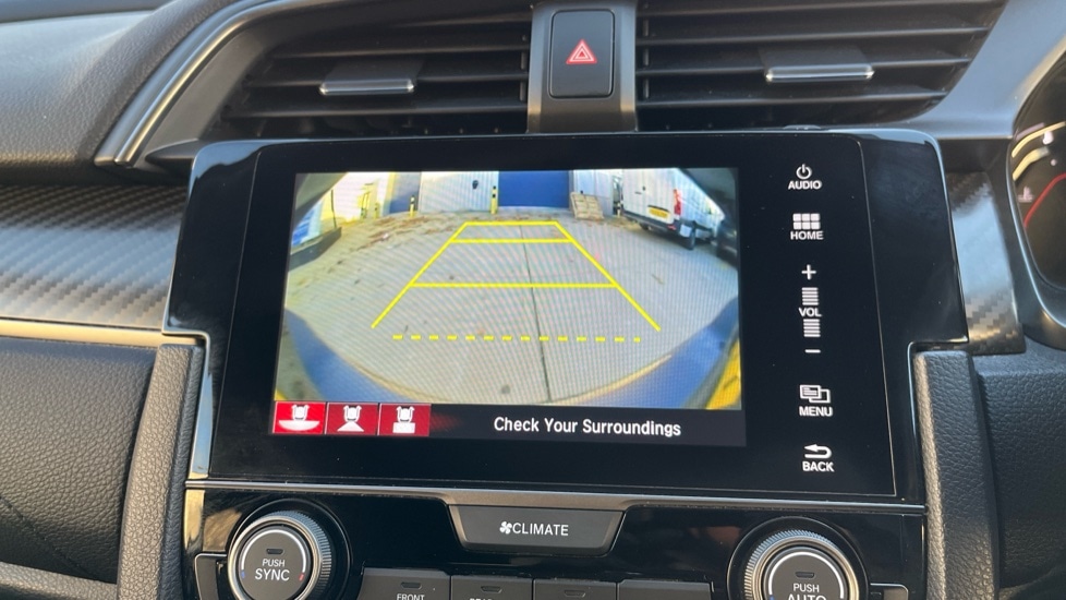 Used Honda Civic 2017 for sale - 76933263: Photo 32