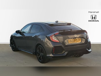 Used Honda Civic 2017 for sale - 76933263: Photo