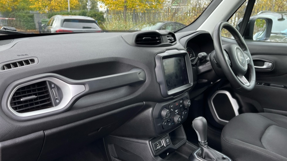 Used Jeep Renegade 2019 for sale - 76519386: Photo 10