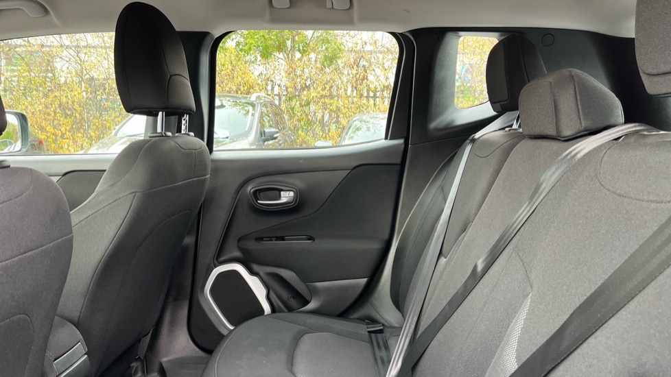 Used Jeep Renegade 2019 for sale - 76519386: Photo 14