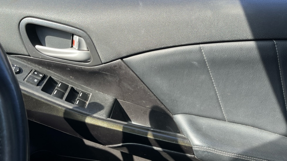 Vehicle 29