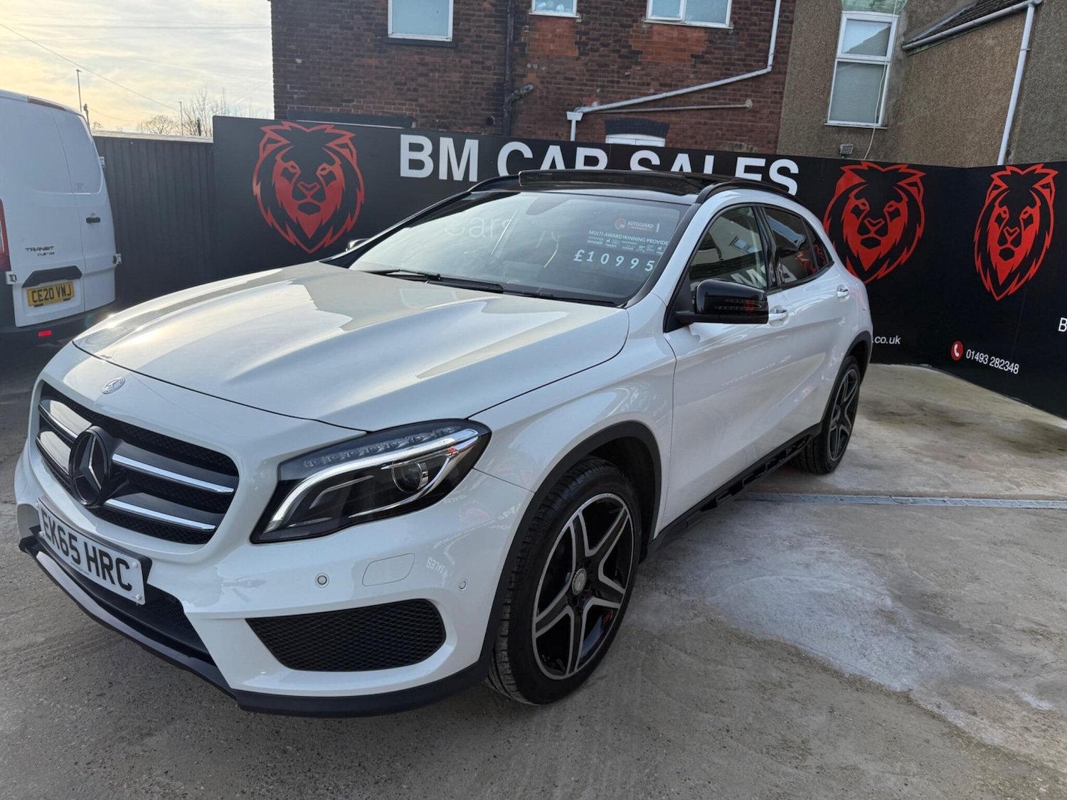 Used Mercedes-Benz GLA 2015 for sale - 77015535: Photo 2