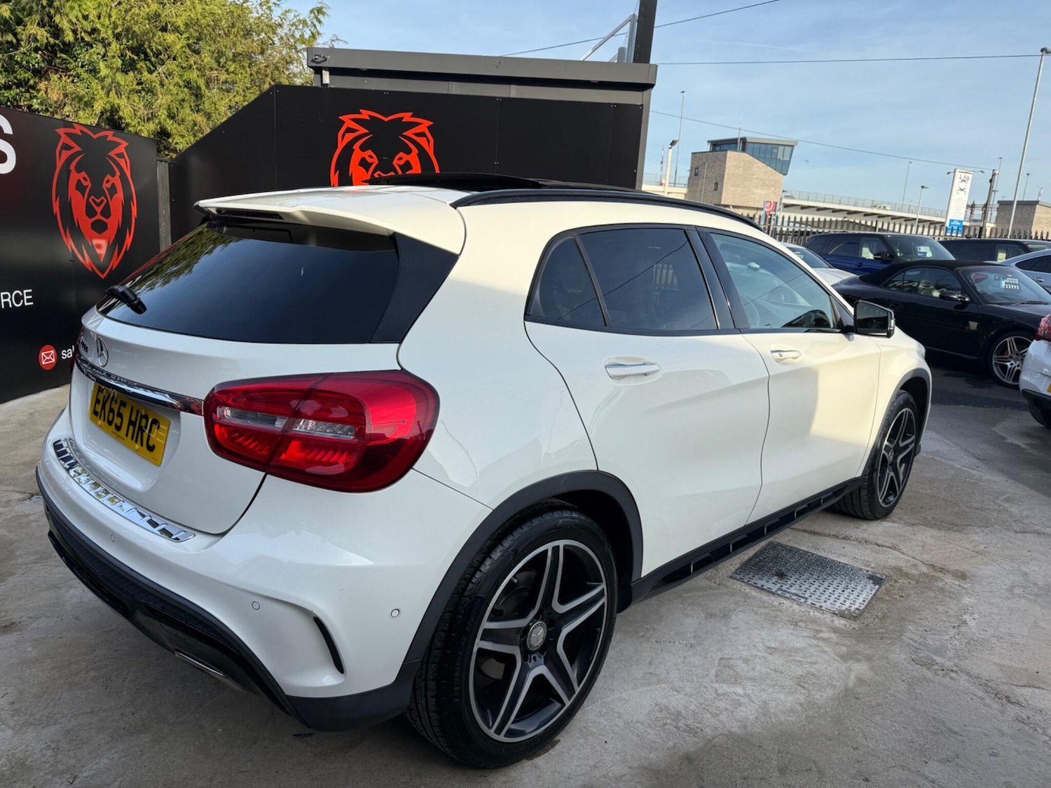 Used Mercedes-Benz GLA 2015 for sale - 77015535: Photo 6