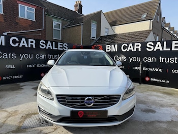 Used Volvo V60 2014 for sale - 79426065: Photo