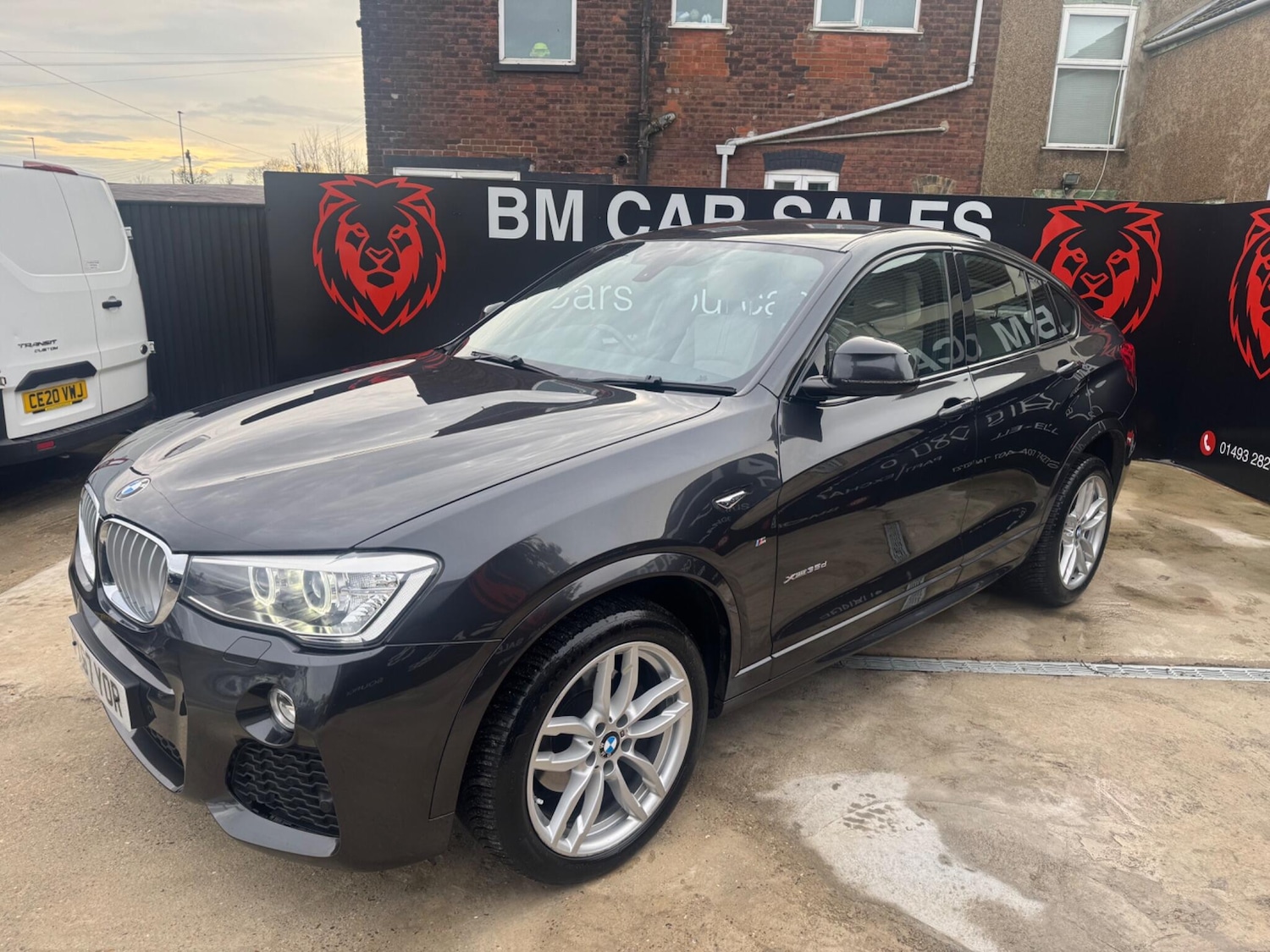 Used BMW X4 2017 for sale - 77015974: Photo 2