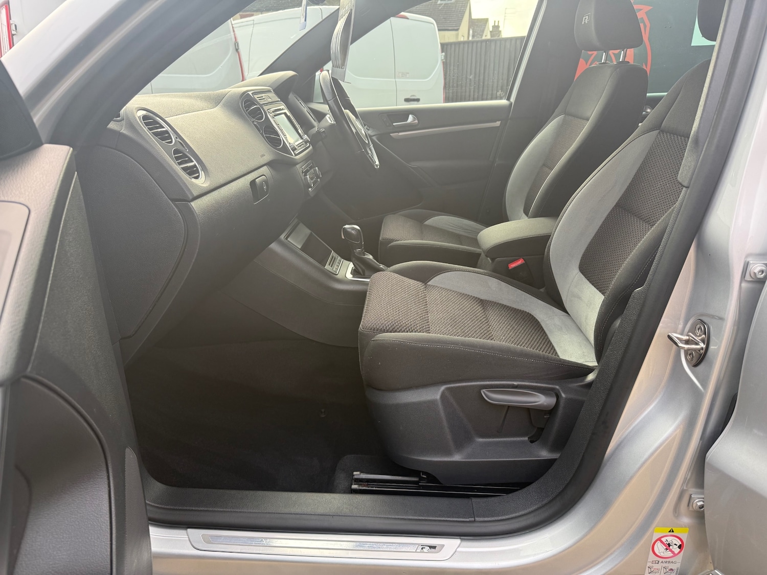 Used Volkswagen Tiguan 2014 for sale - 77482311: Photo 10