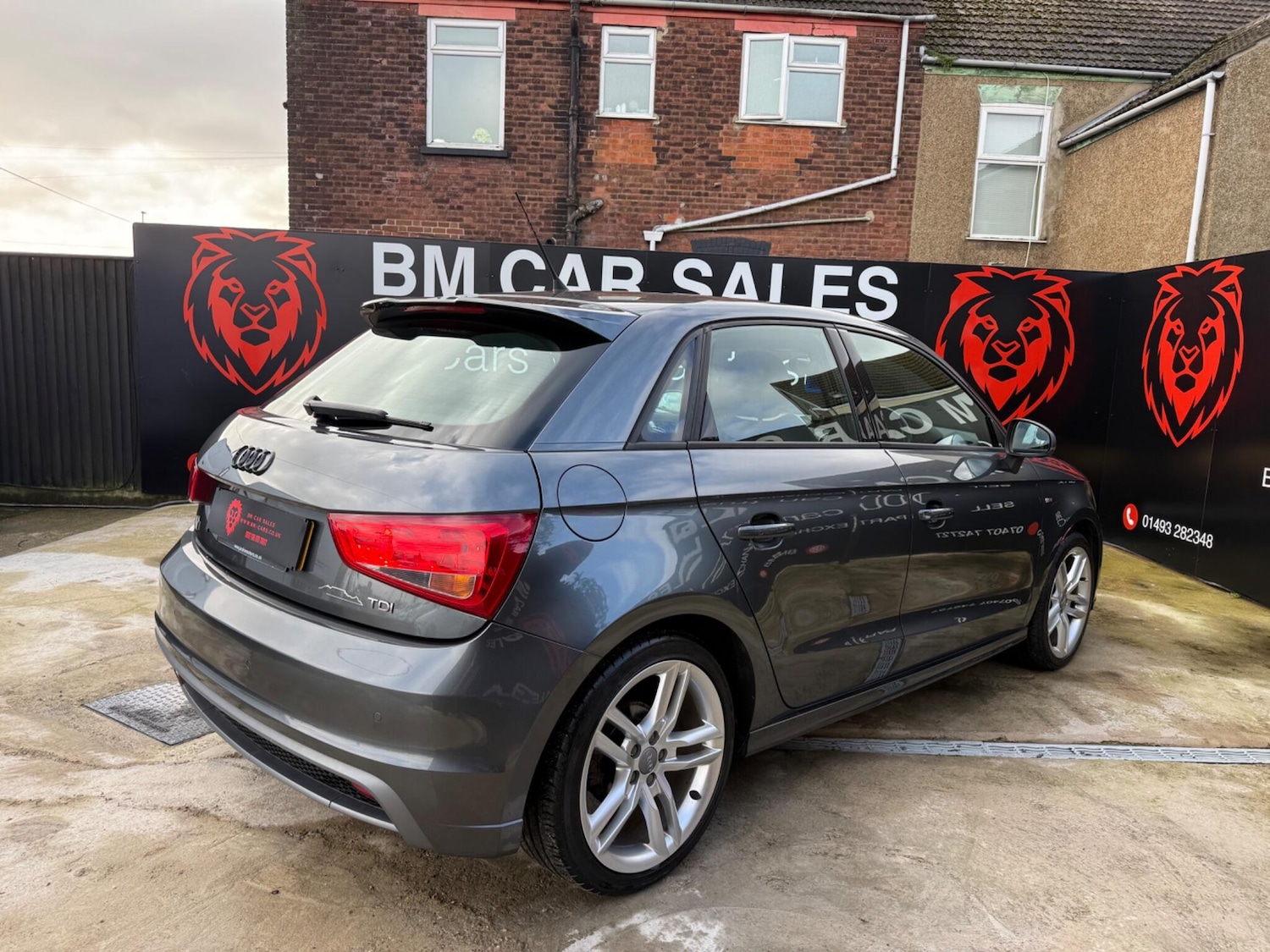 Used Audi A1 2014 for sale - 77633640: Photo 5