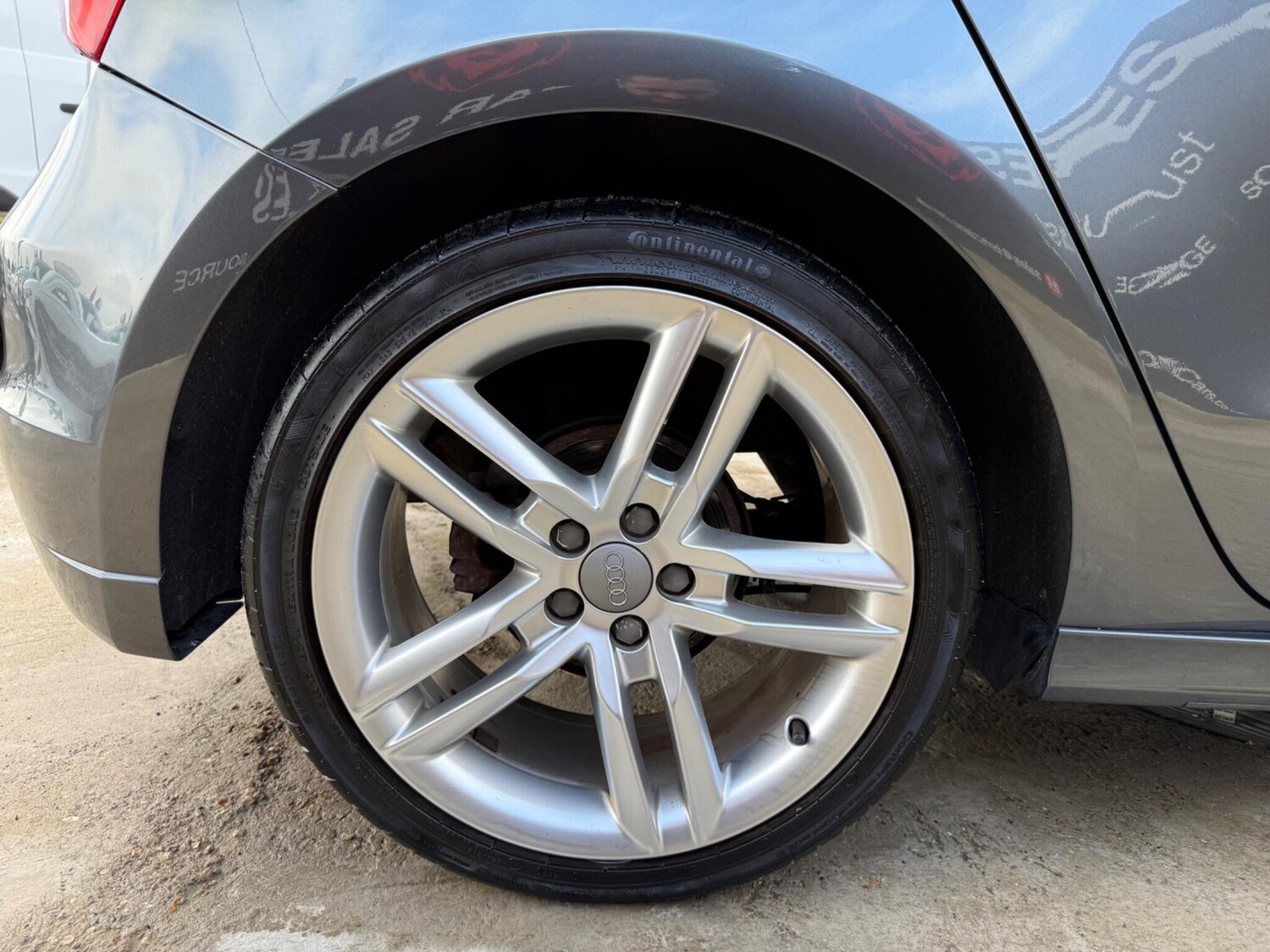 Used Audi A1 2014 for sale - 77633640: Photo 8