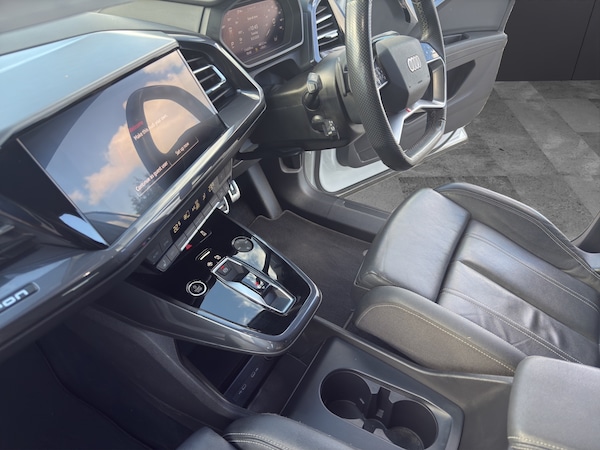 Used Audi Q4 e-tron 2021 for sale - 75760535: Photo 9