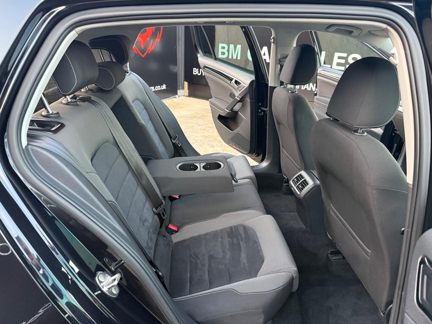 Used Volkswagen Golf 2013 for sale - 76865860: Photo 16