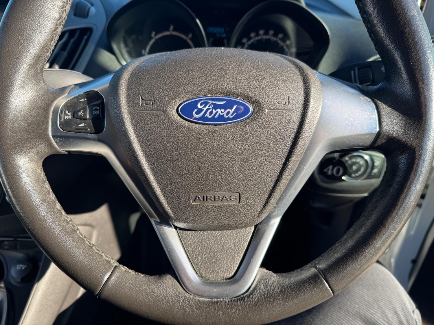 Used Ford Transit Courier 2018 for sale - 76522112: Photo 16