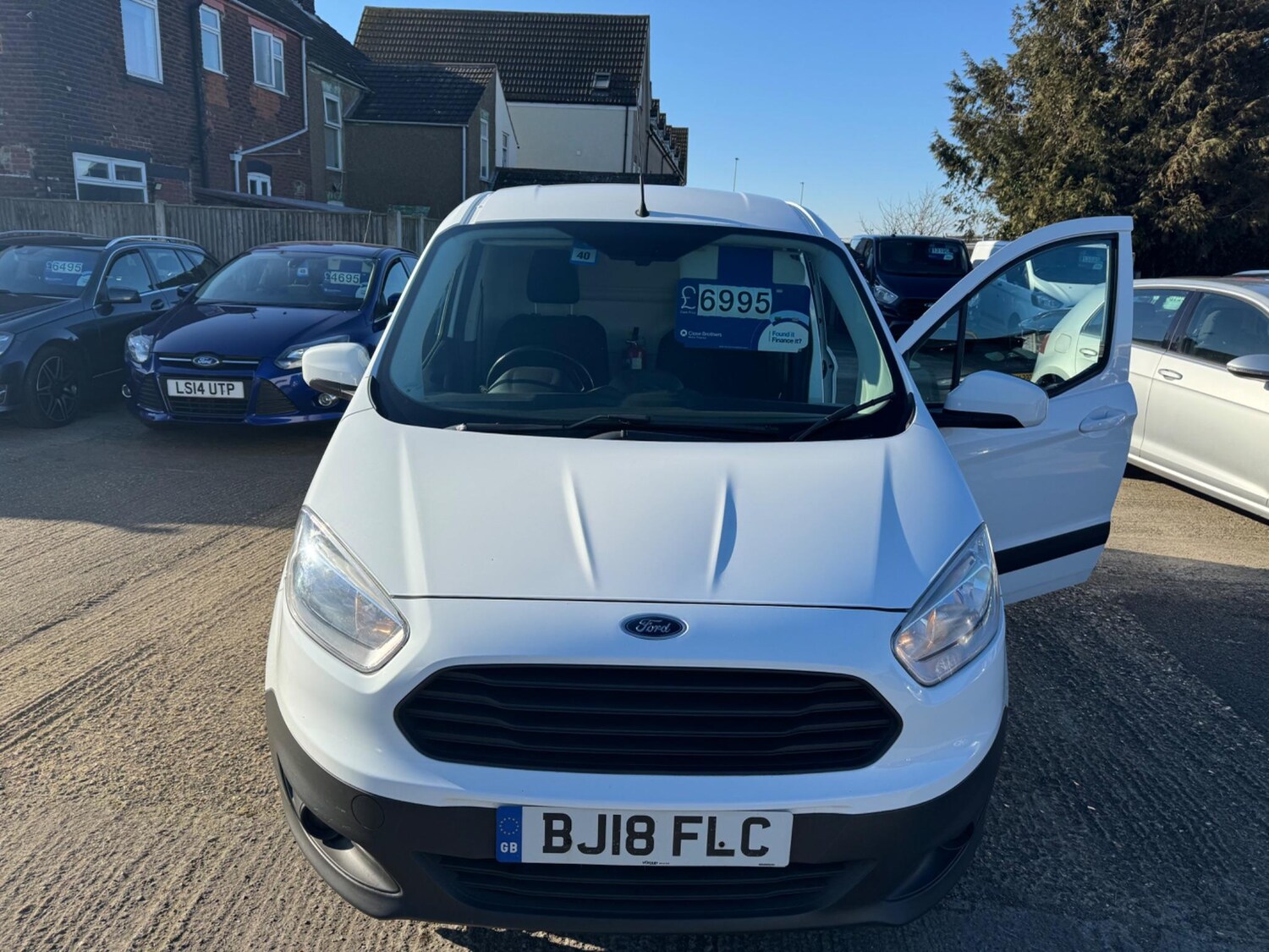 Used Ford Transit Courier 2018 for sale - 76522112: Photo 3