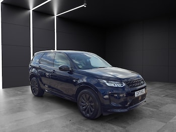 Land Rover Discovery Sport feature image