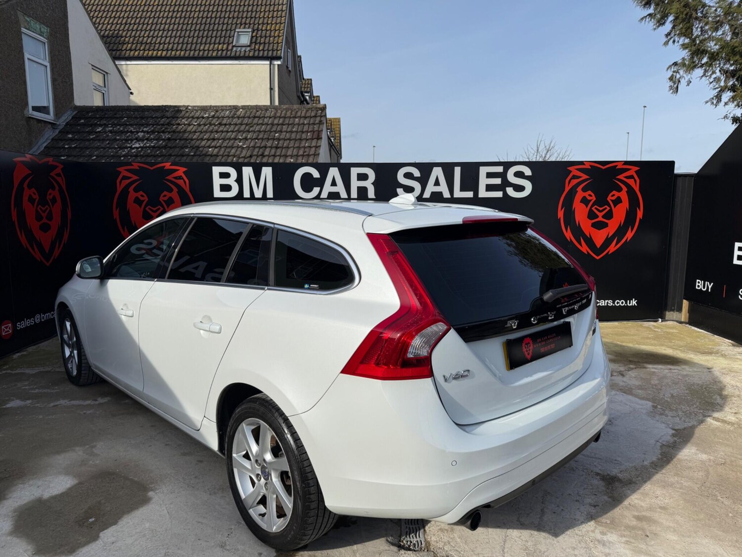 Used Volvo V60 2025 for sale - 77982927: Photo 6