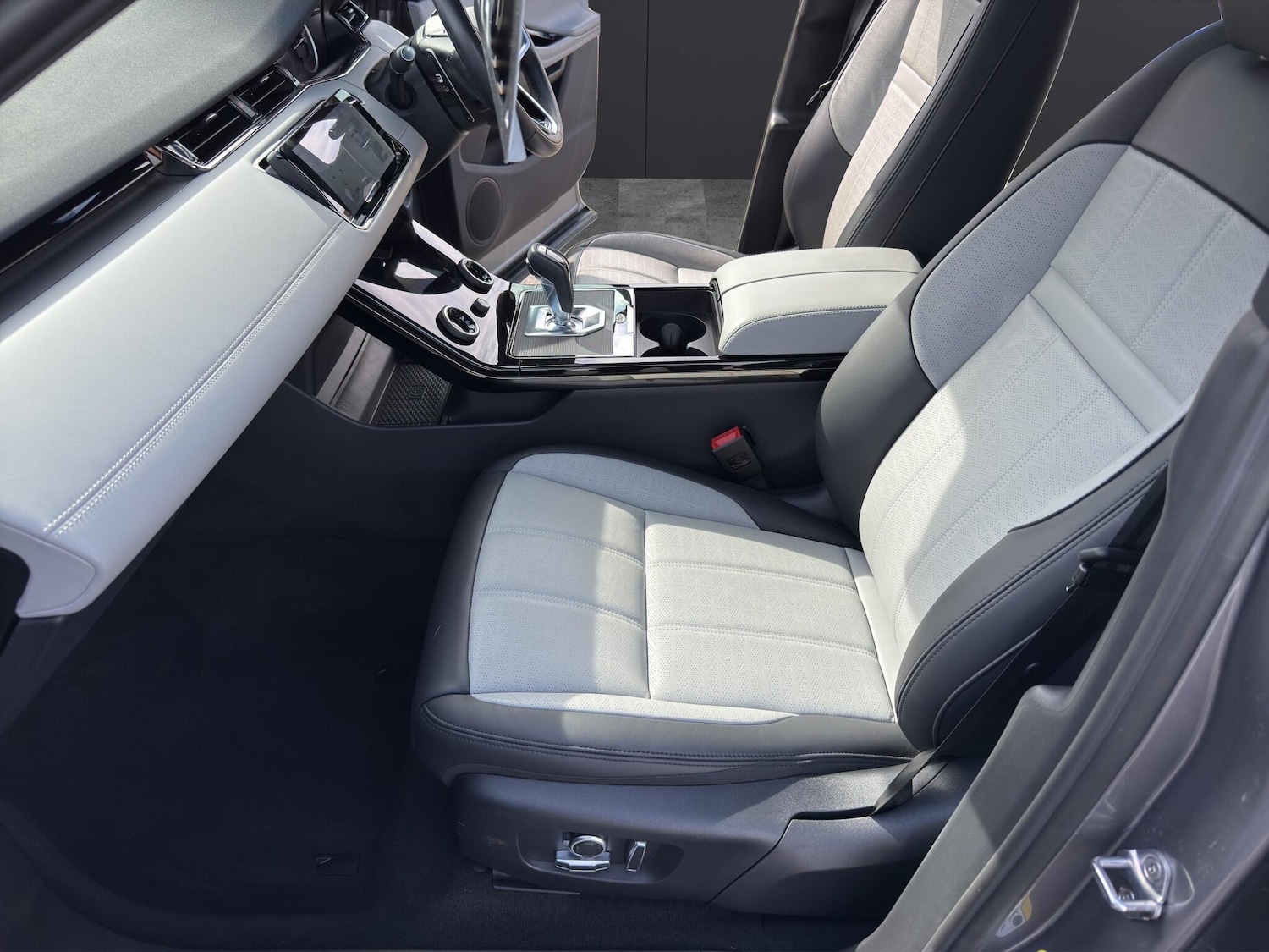 Used Land Rover Range Rover Evoque 2022 for sale - 76024586: Photo 12