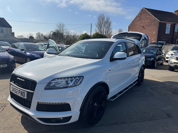 Used Audi Q7 2012 for sale - 74347492: Photo 2