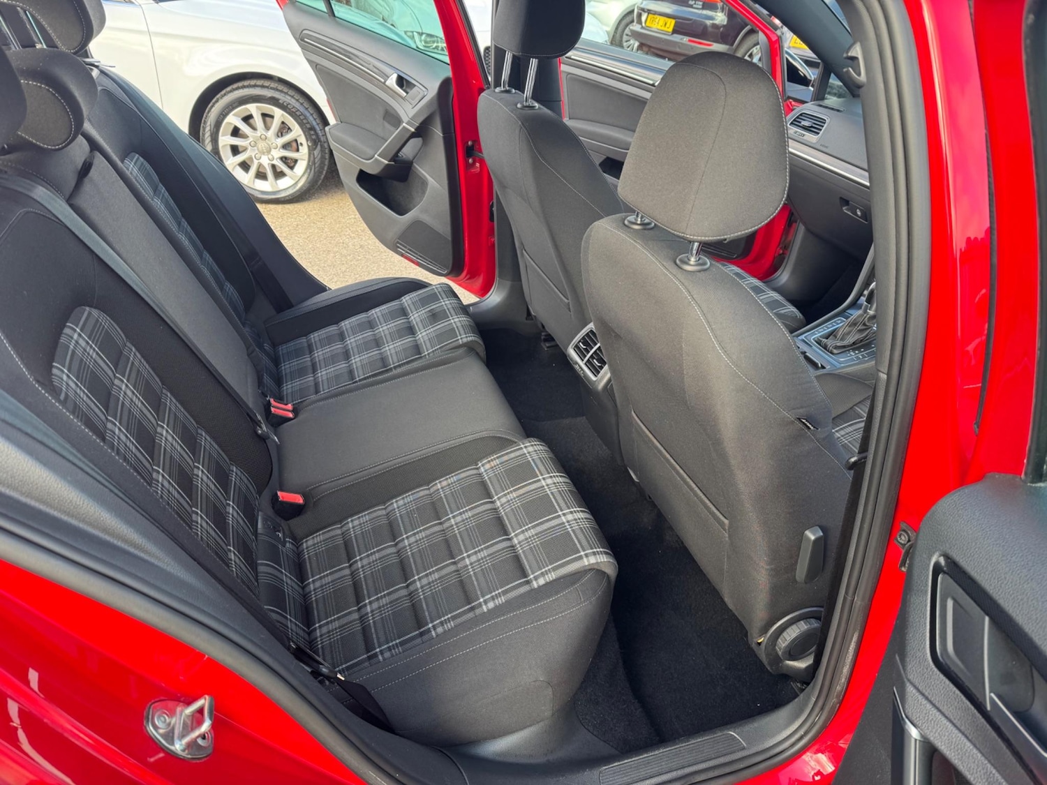 Used Volkswagen Golf for sale - 76729049: Photo 16