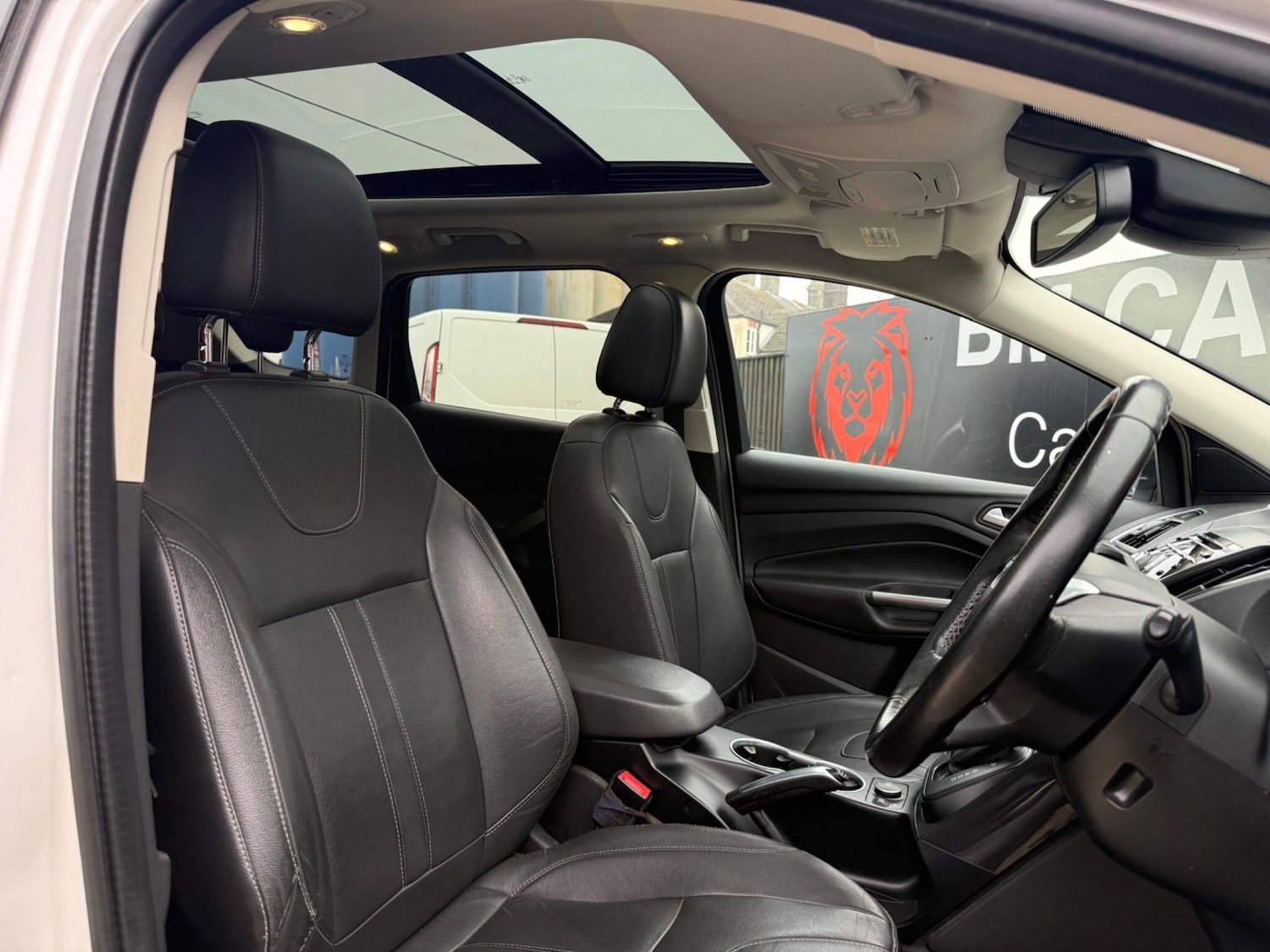 Used Ford Kuga 2014 for sale - 77794371: Photo 15