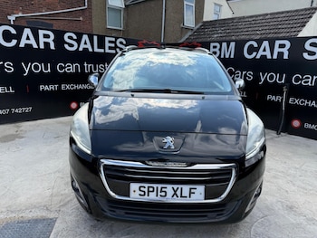 Used Peugeot 5008 2015 for sale - 78684326: Photo