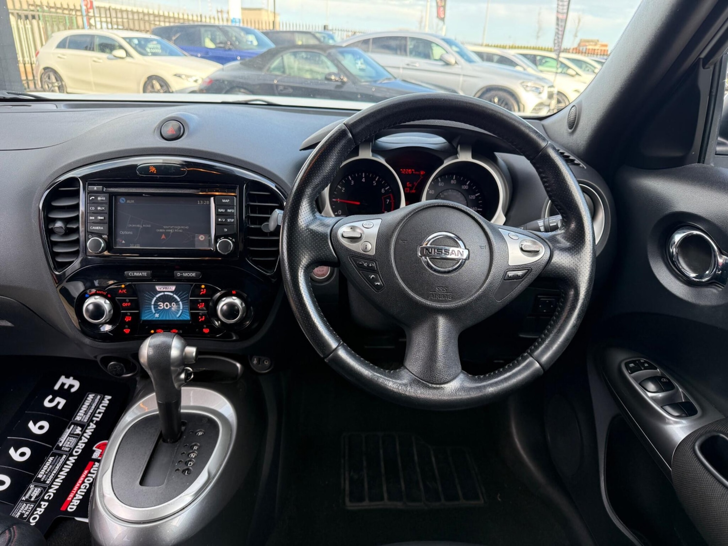 Used Nissan Juke 2014 for sale - 77484157: Photo 13