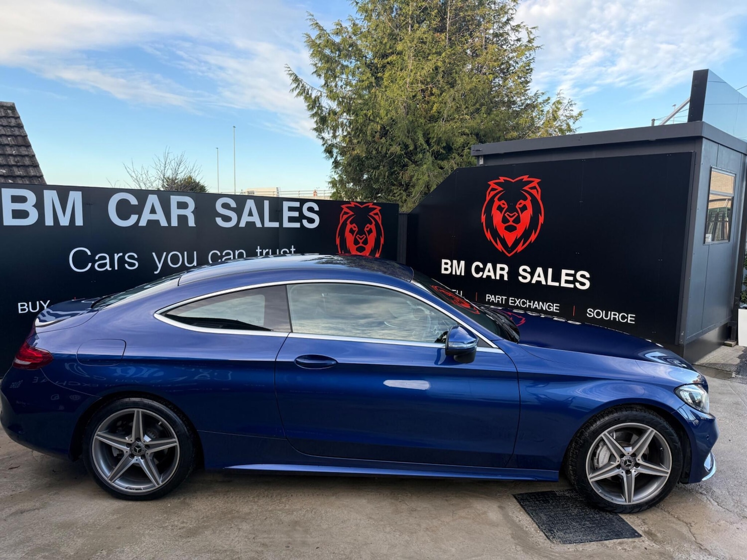 Used Mercedes-Benz C Class 2017 for sale - 76801284: Photo 4