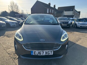 Used Ford Fiesta 2017 for sale - 76832839: Photo