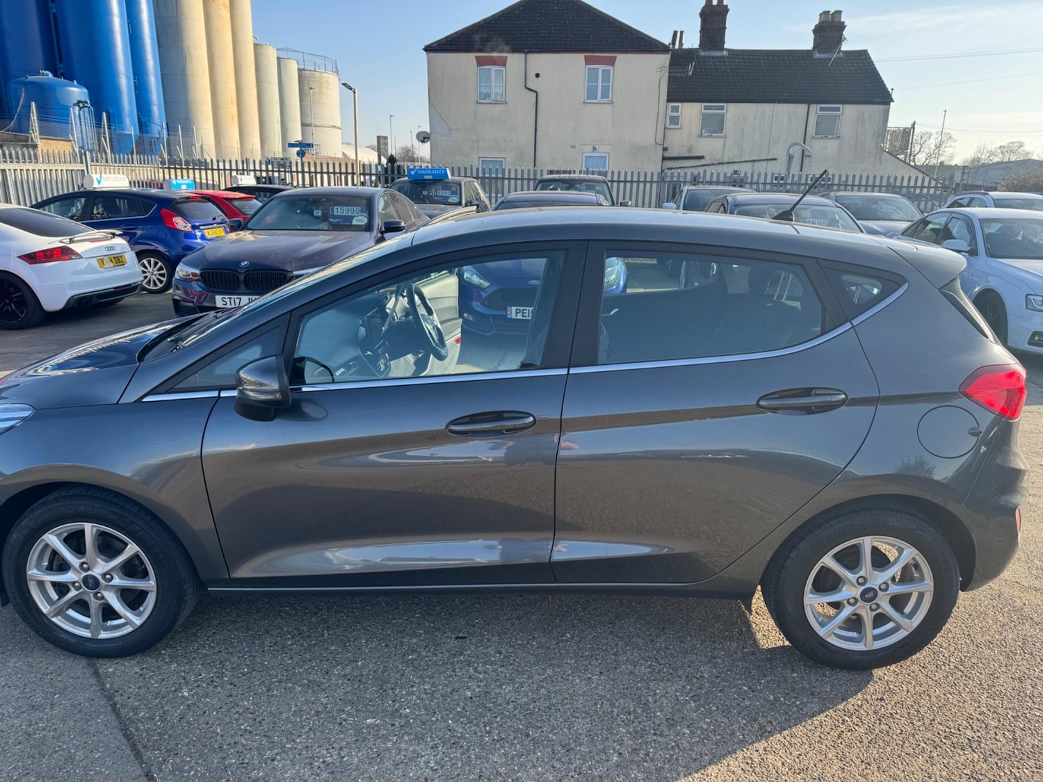 Used Ford Fiesta 2017 for sale - 76832839: Photo 5