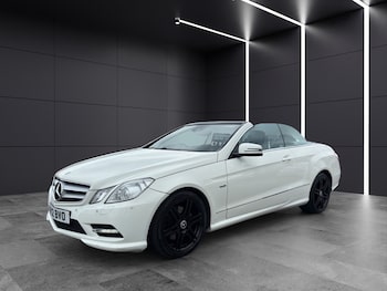 Used Mercedes-Benz E-Class 2012 for sale - 76097621: Photo 2