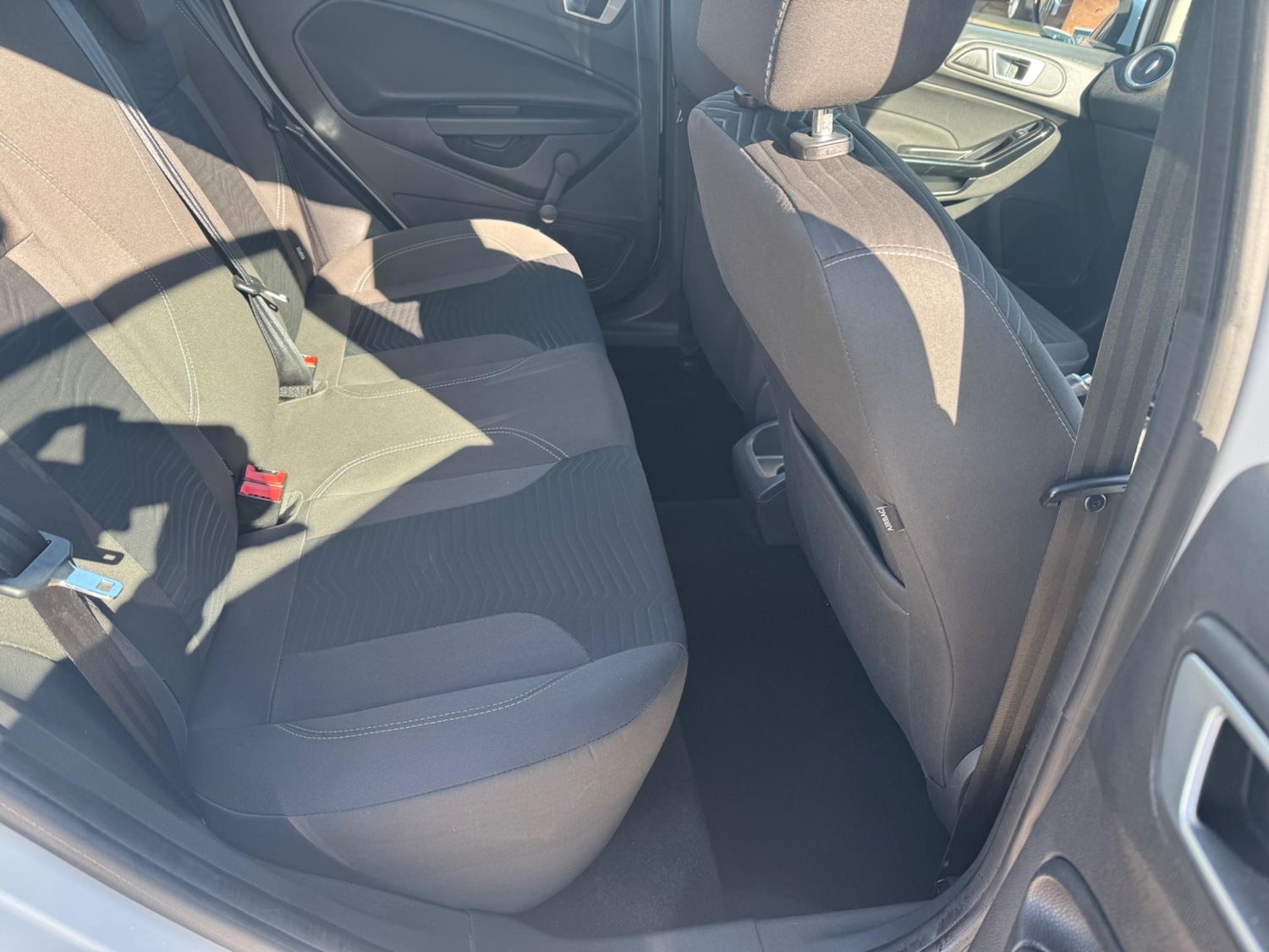 Used Ford Fiesta 2015 for sale - 76802300: Photo 13