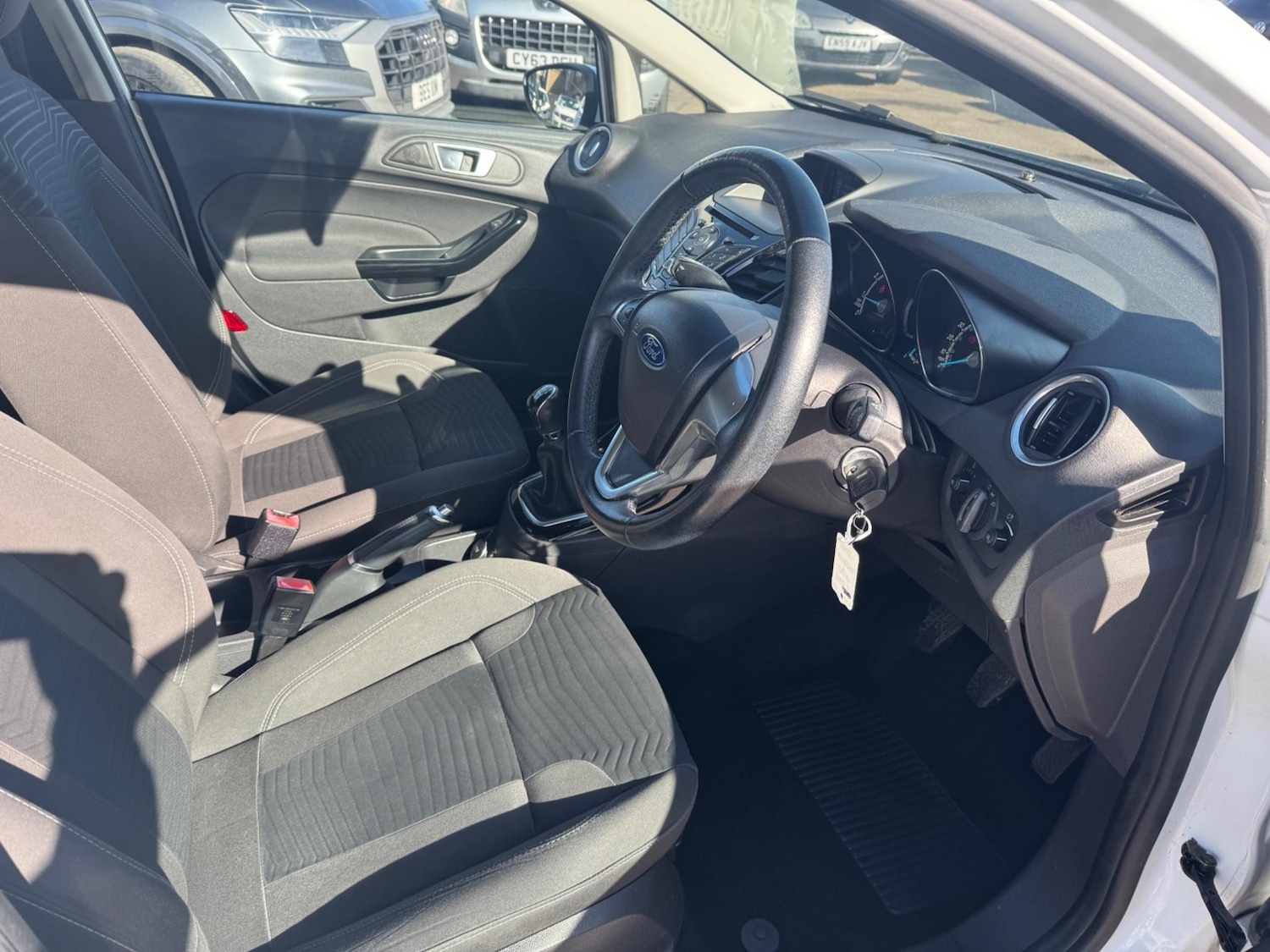 Used Ford Fiesta 2015 for sale - 76802300: Photo 14