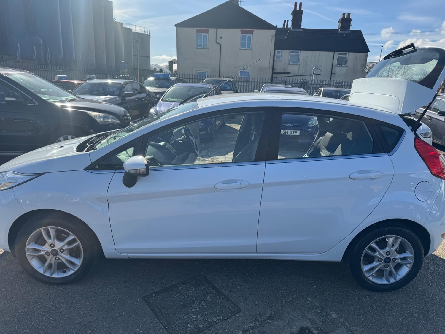 Used Ford Fiesta 2015 for sale - 76802300: Photo 8