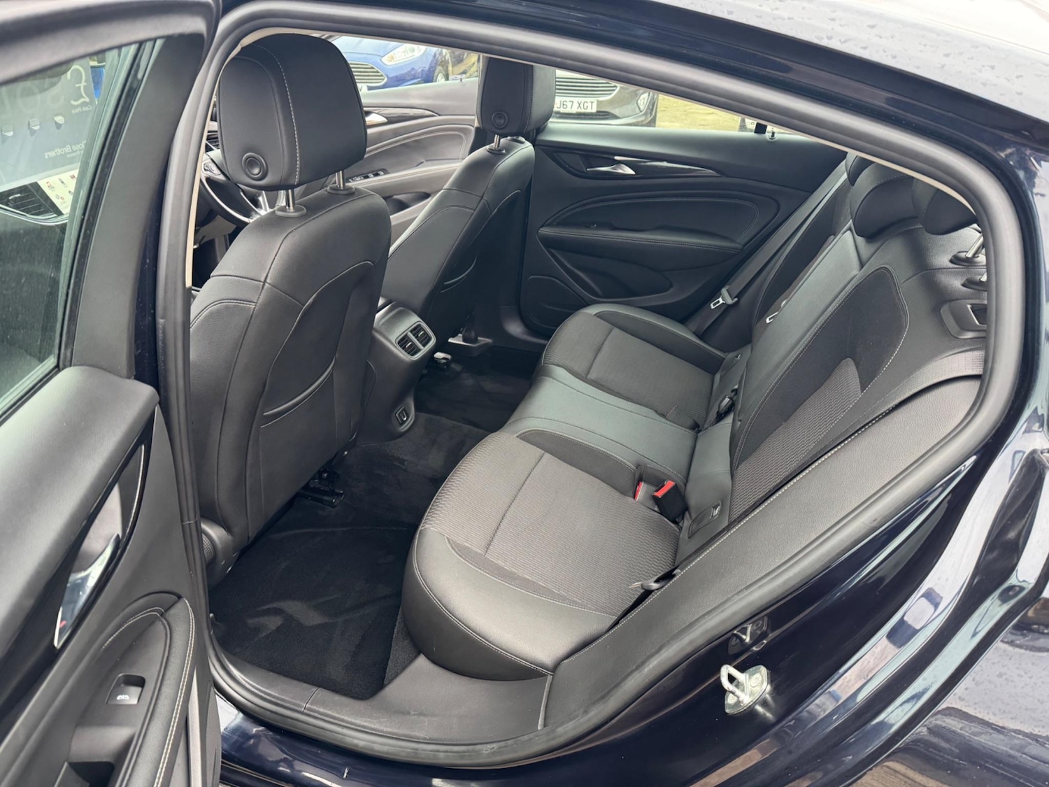 Used Vauxhall Insignia 2017 for sale - 76472212: Photo 11