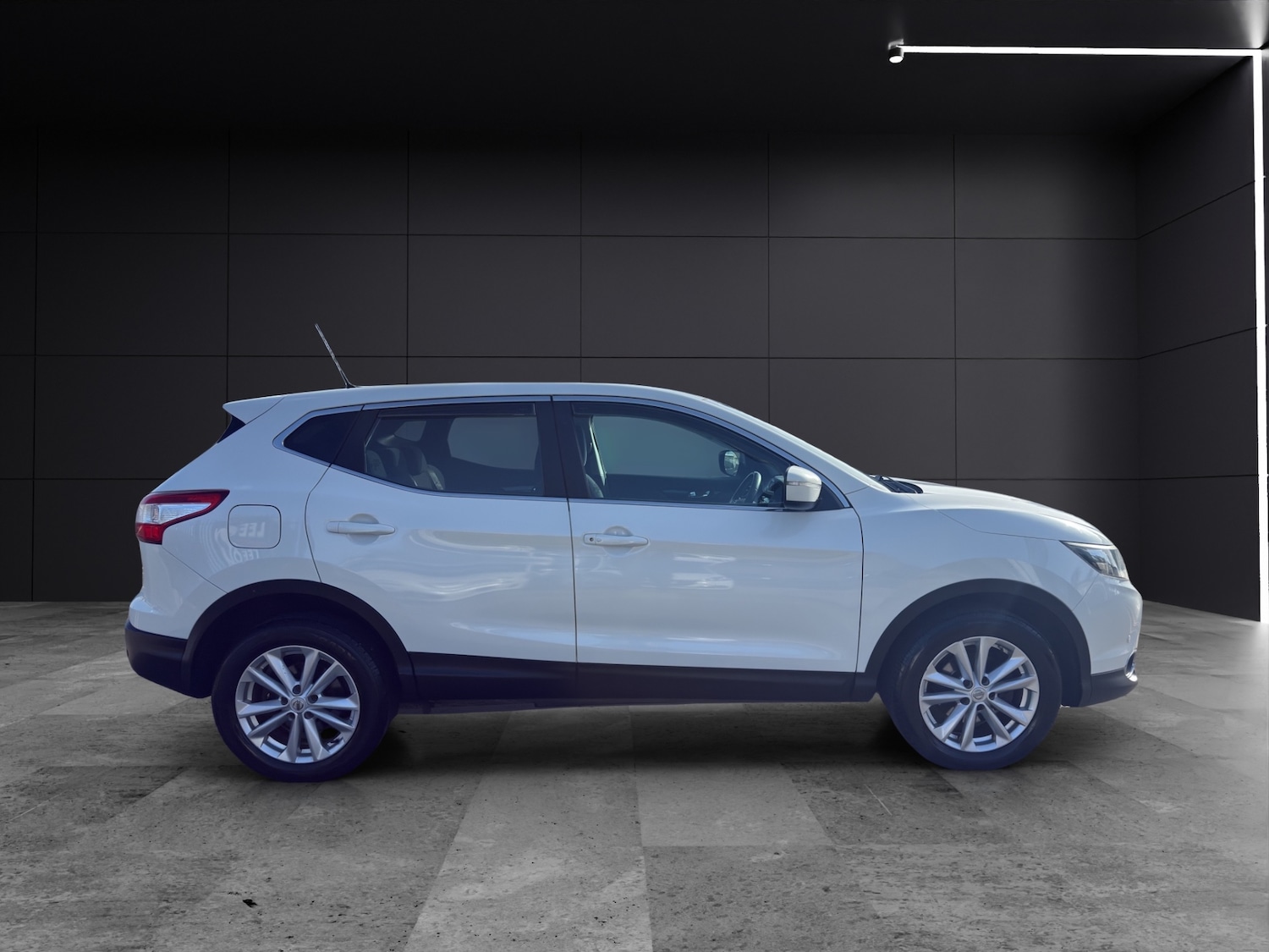 Used Nissan Qashqai 2014 for sale - 76177032: Photo 8