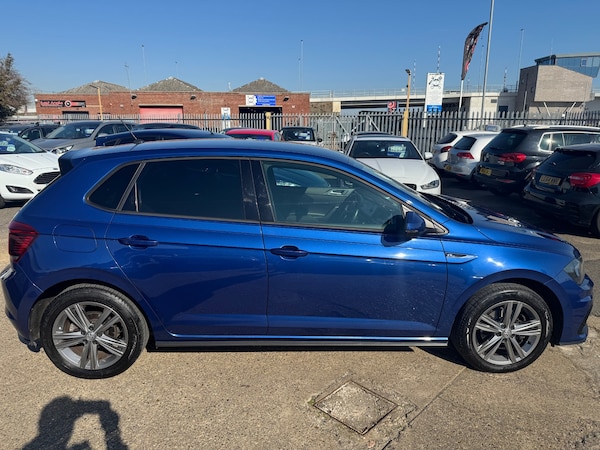 Used Volkswagen Polo 2018 for sale - 74072856: Photo 4