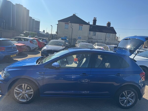 Used Volkswagen Polo 2018 for sale - 74072856: Photo 5