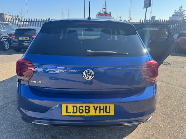 Used Volkswagen Polo 2018 for sale - 74072856: Photo 8
