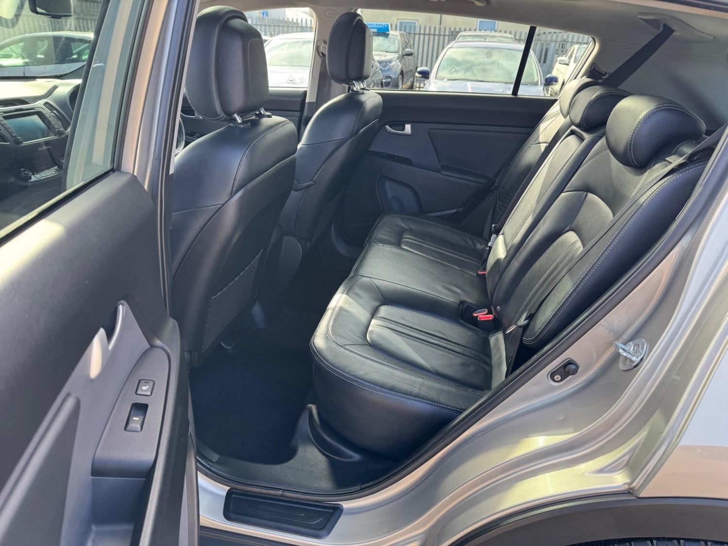 Used Kia Sportage 2011 for sale - 76349225: Photo 11