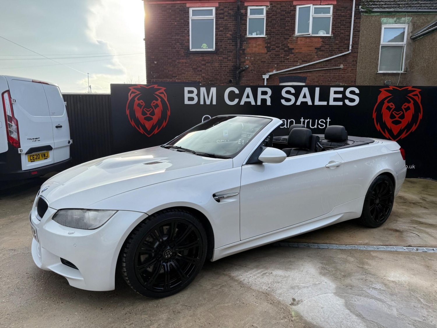 Used BMW M3 2010 for sale - 77238454: Photo 2