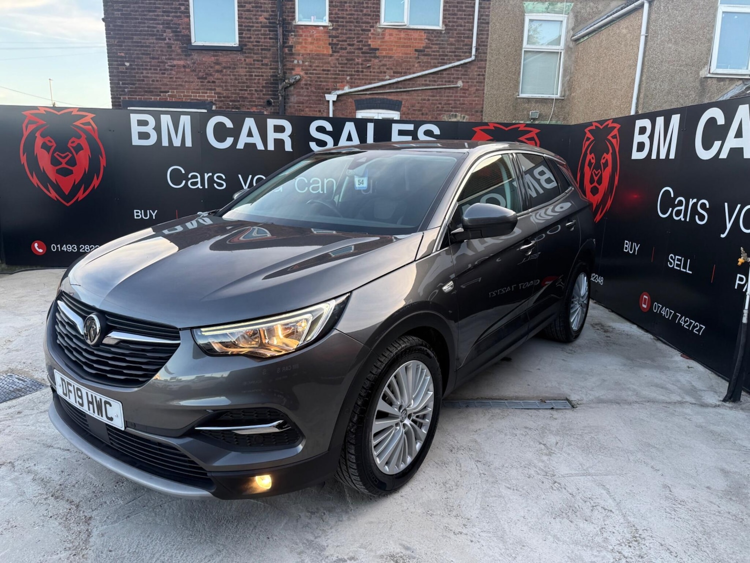 Used Vauxhall Grandland X 2019 for sale - 78157455: Photo 2
