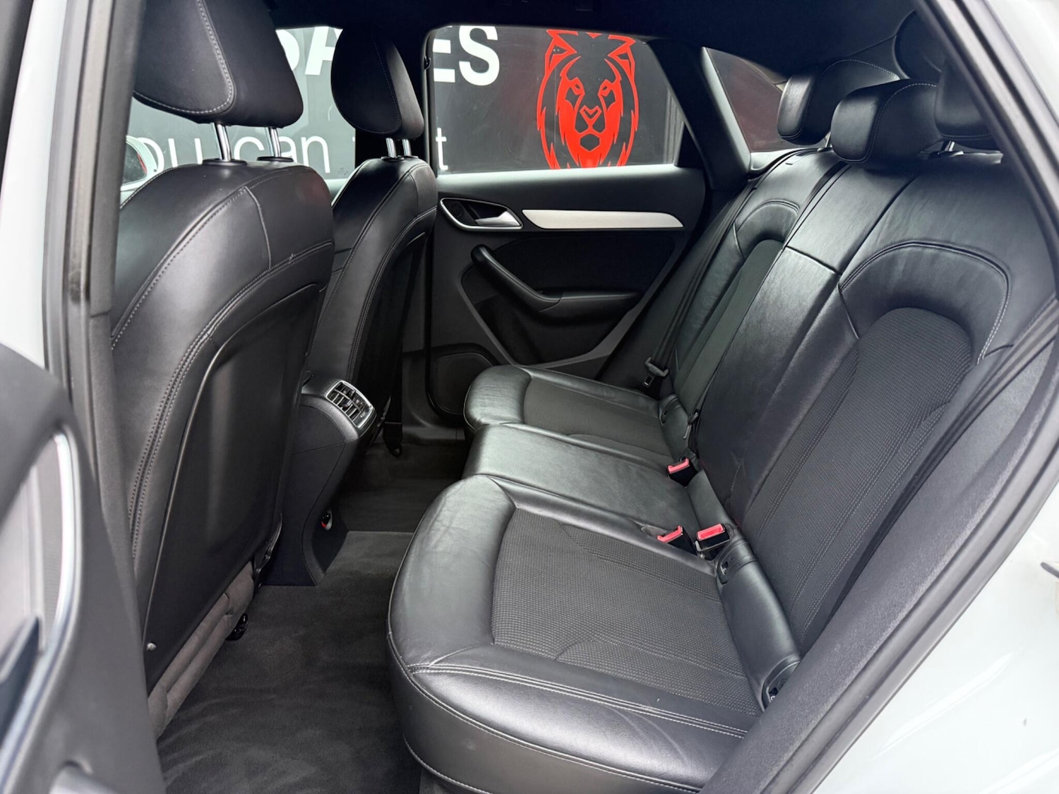 Used Audi Q3 2013 for sale - 77794052: Photo 12