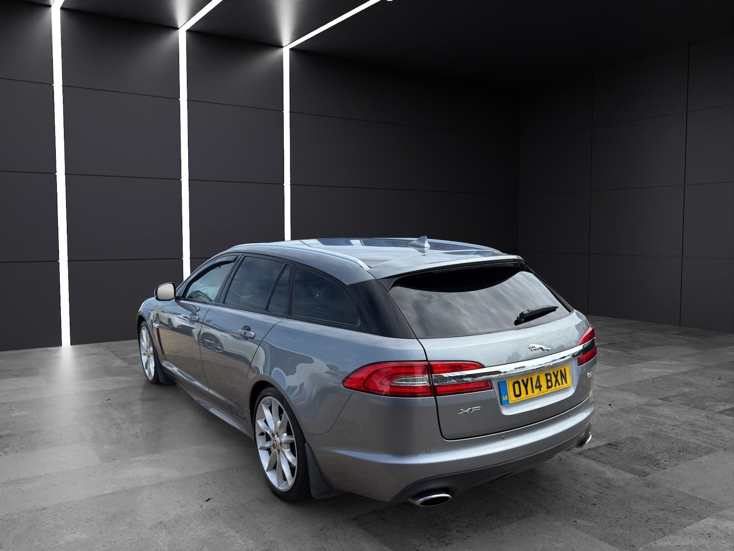 Used Jaguar XF 2014 for sale - 76988692: Photo 4