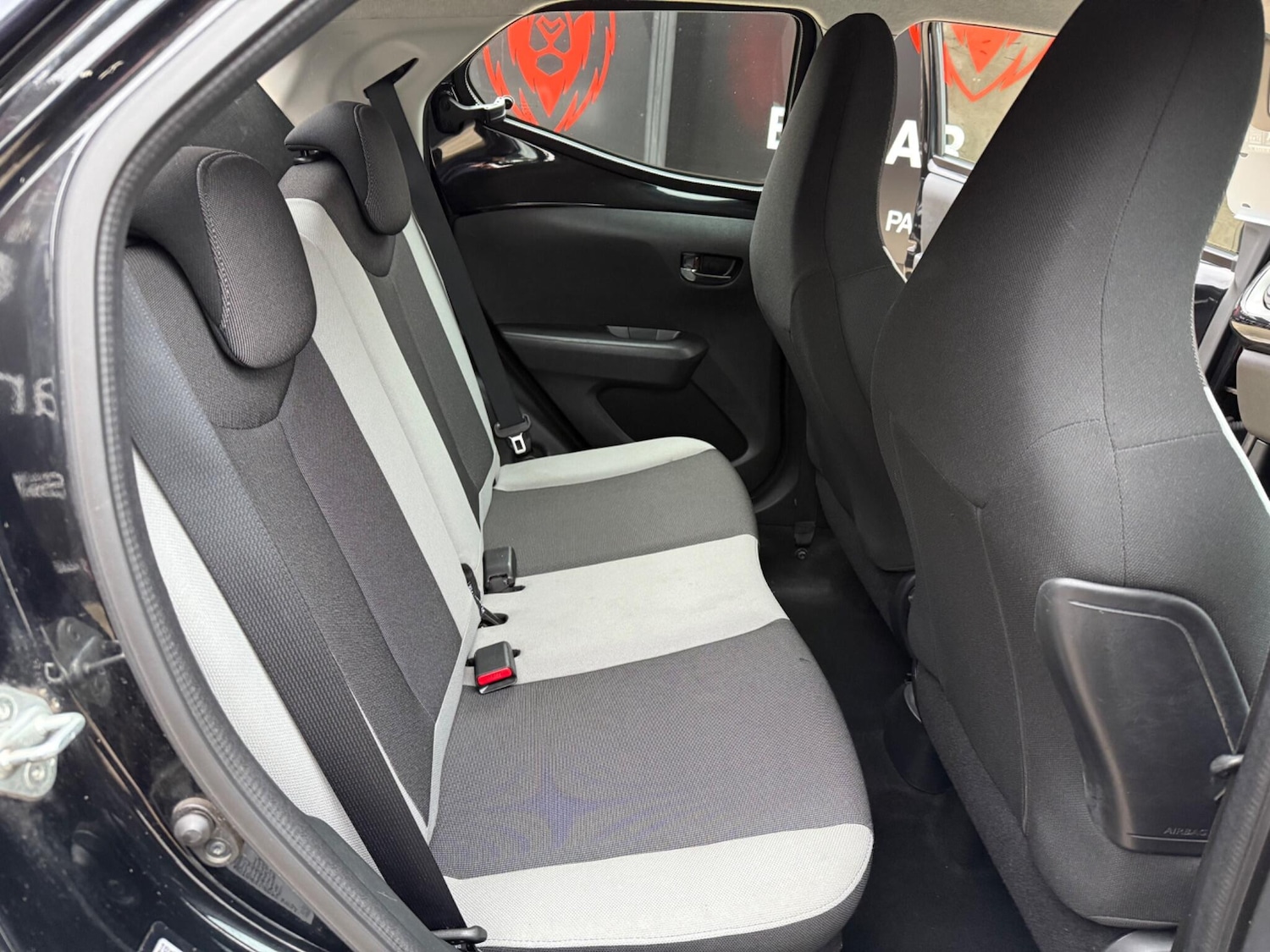 Used Toyota AYGO 2015 for sale - 76824130: Photo 15