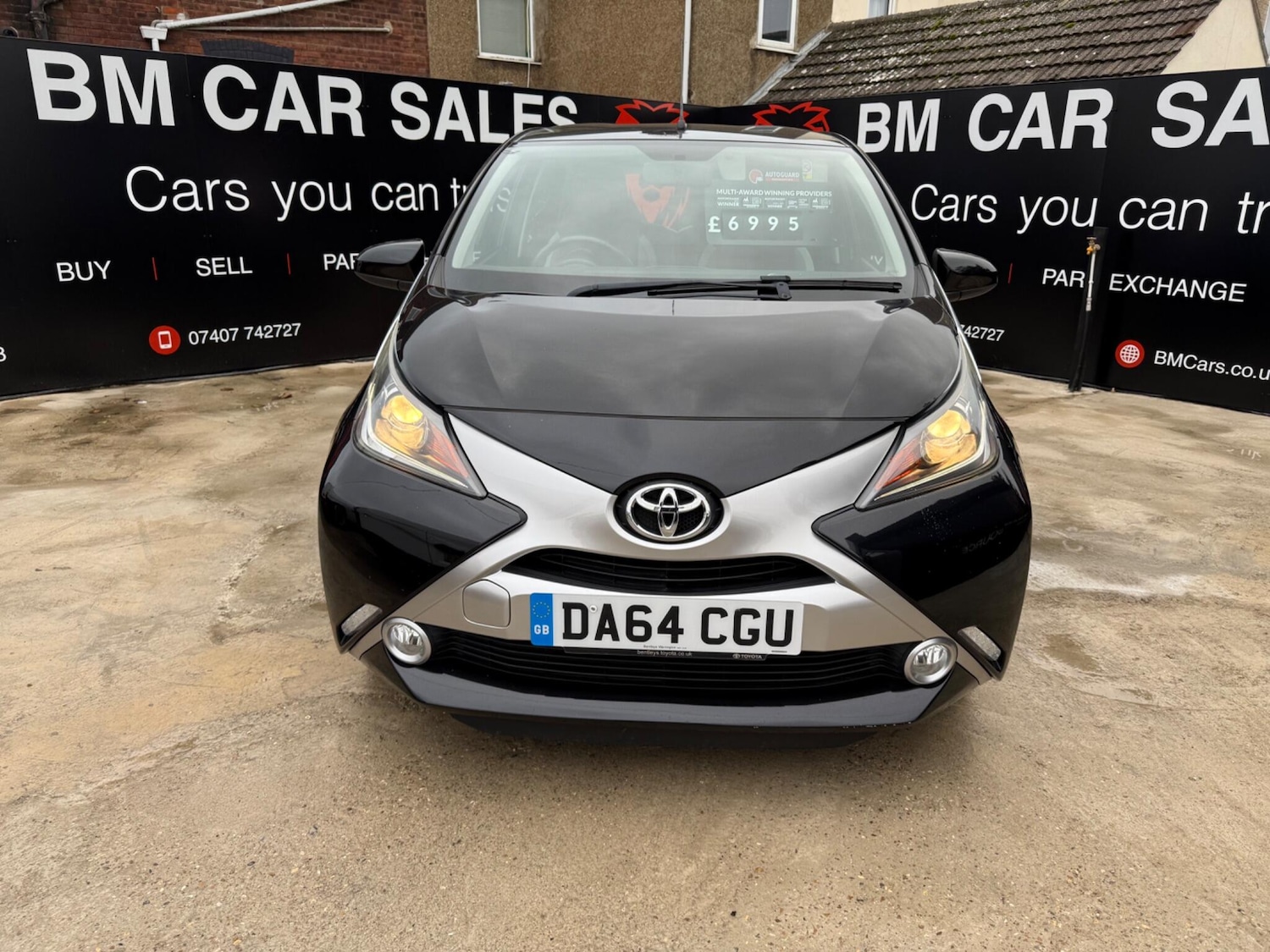 Used Toyota AYGO 2015 for sale - 76824130: Photo 3