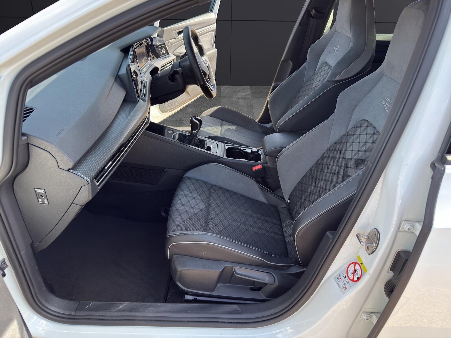 Used Volkswagen Golf 2021 for sale - 76990471: Photo 11