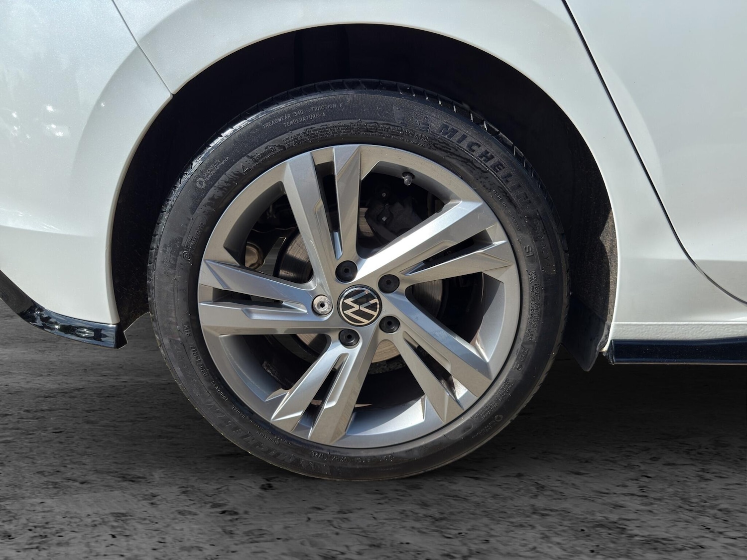 Used Volkswagen Golf 2021 for sale - 76990471: Photo 20