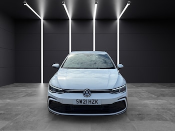 Used Volkswagen Golf 2021 for sale - 76990471: Photo