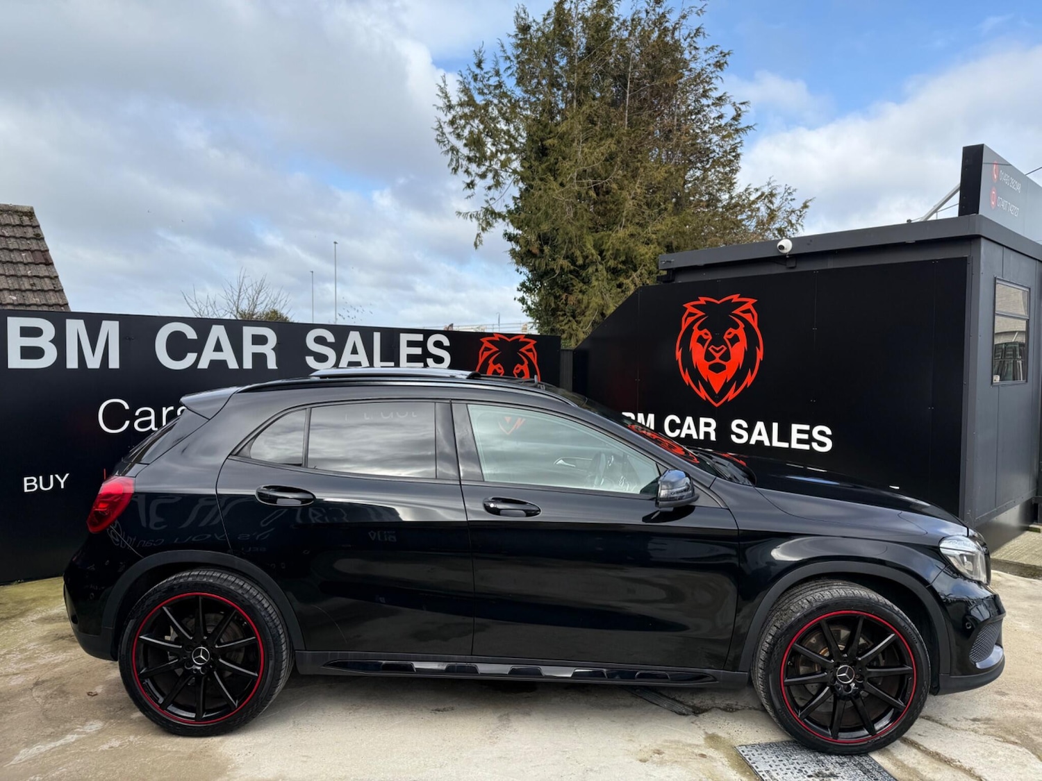 Used Mercedes-Benz GLA 2015 for sale - 77585767: Photo 4