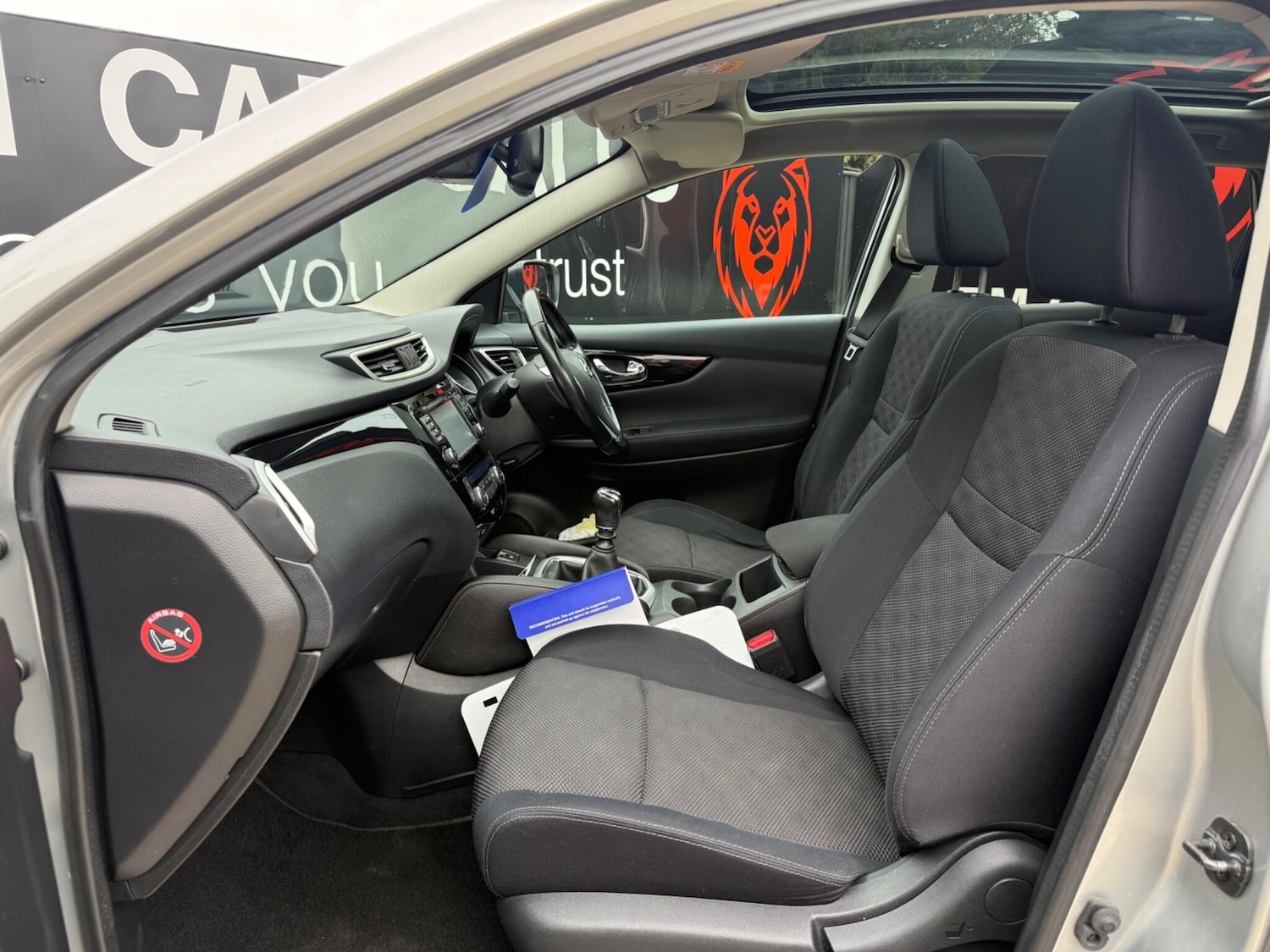 Used Nissan Qashqai 2014 for sale - 77993292: Photo 19