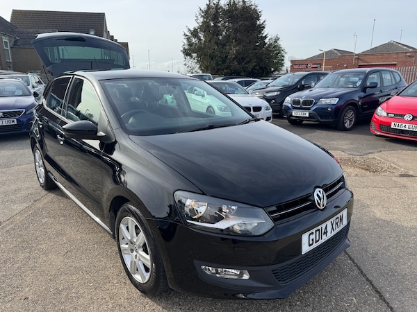 Used Volkswagen Polo 2014 for sale - 74366646: Photo 2