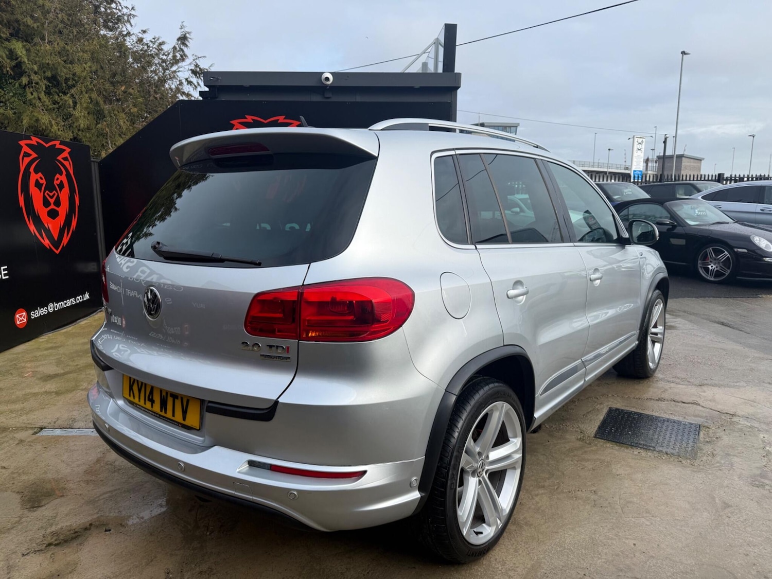 Used Volkswagen Tiguan for sale - 77510286: Photo 4